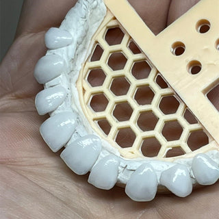 Pastilha de Cerâmica Vítrea (Dissilicato de Lítio Prensado) — HT/LT 10 Unidades